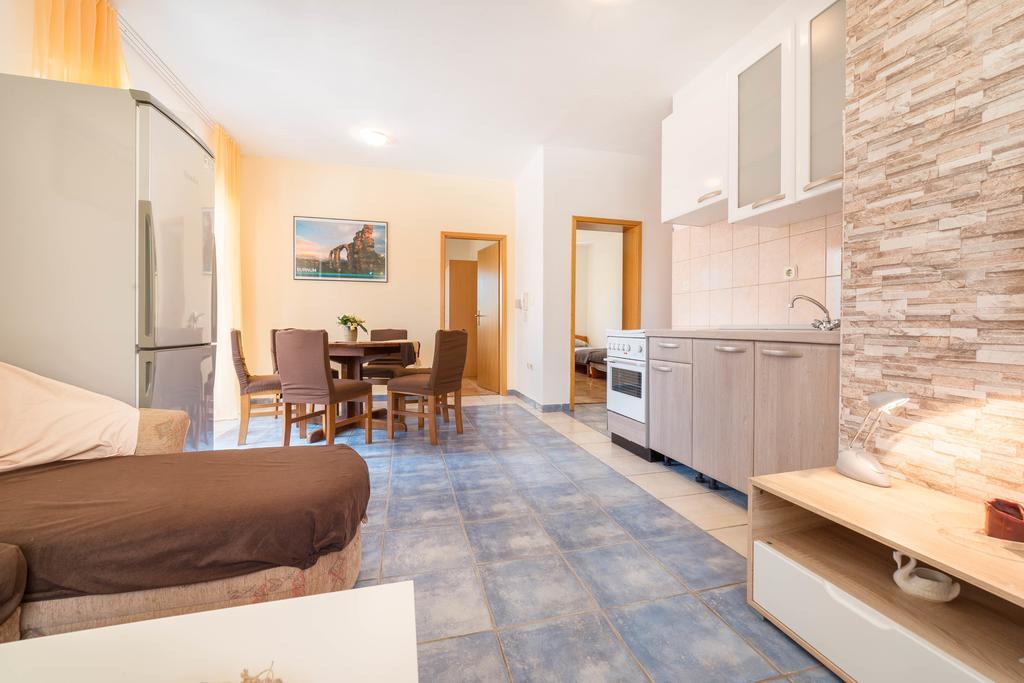 Apartments Marina Srima Extérieur photo
